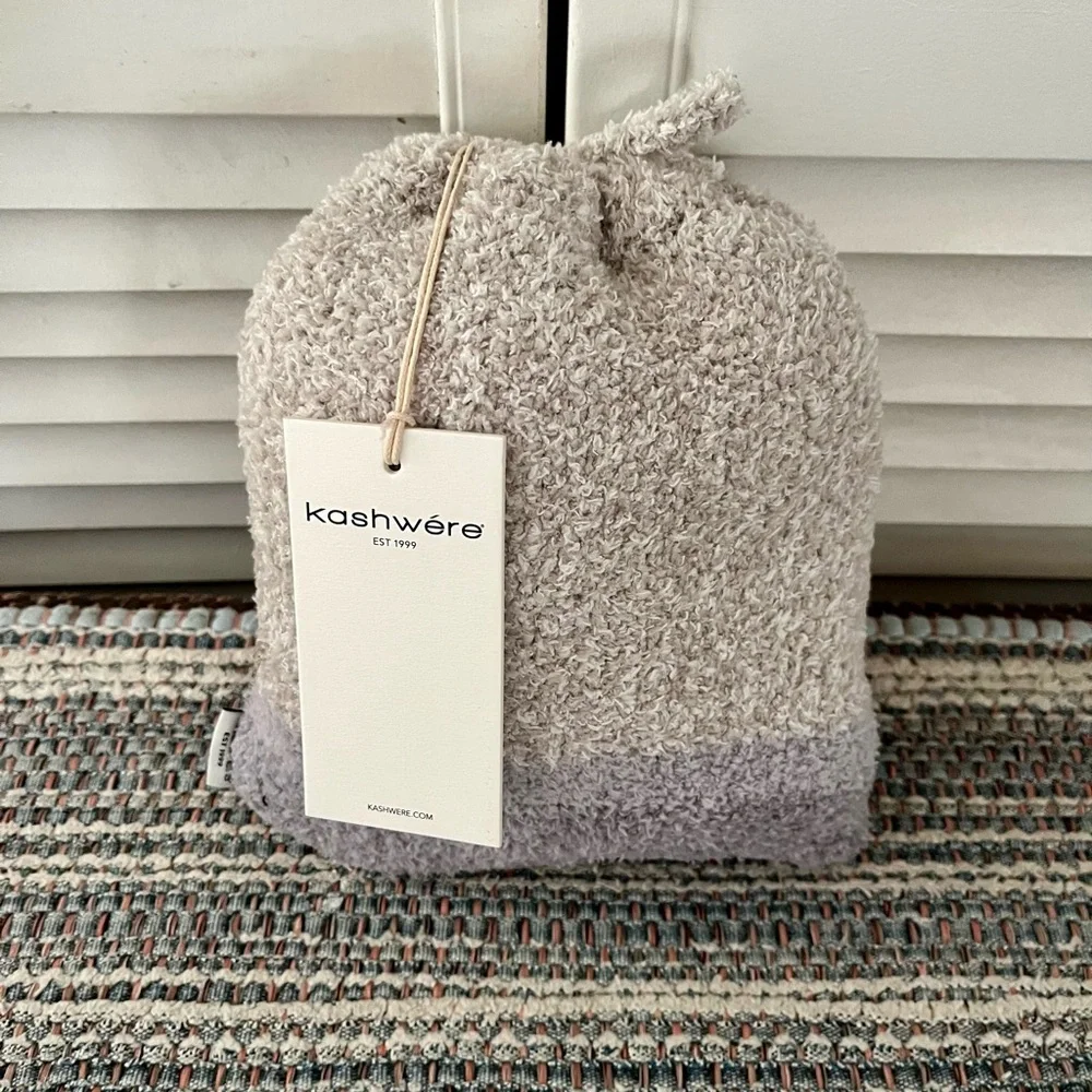 Kashwere Montecito Socks Set With Drawstring Pouch Heathered Kash-Lounge New - Picture 4 of 4
